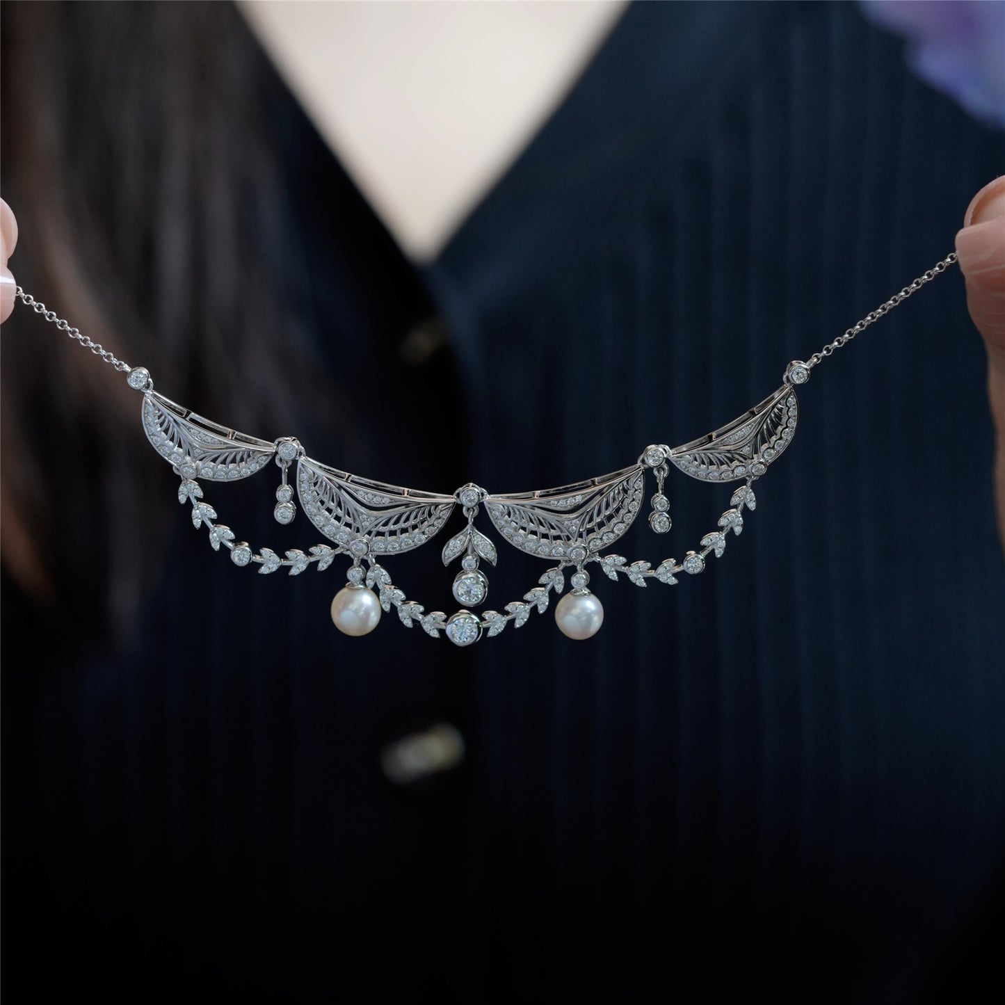 Lunar Garland Pearl Necklace