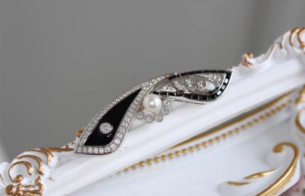 Retro Brooch, Silver Brooch, Pearl Brooch, Enamel Brooch, Handmade Jewelry, Gift for her