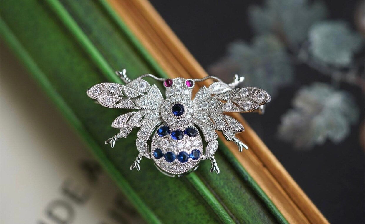 Silver Brooch, Art Deco Brooch, Diamond-cz Brooch, Insect Brooch, Bee Brooch, Gift for her, Gift for him, Mother's Day Gift