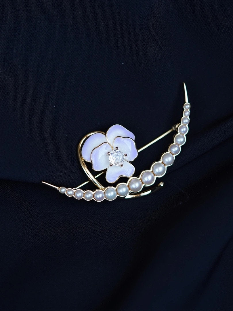 Moon Brooch, Pearl Brooch, Silver Brooch, Flower Brooch, Retro Brooch, Gift for her